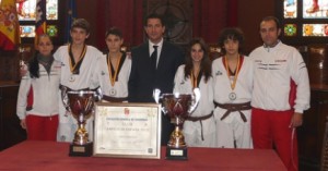 01a10_713ef5c173b76f32e6a4461d161d0849_L-300x157