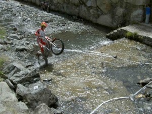 20040825094358_pict1992_2