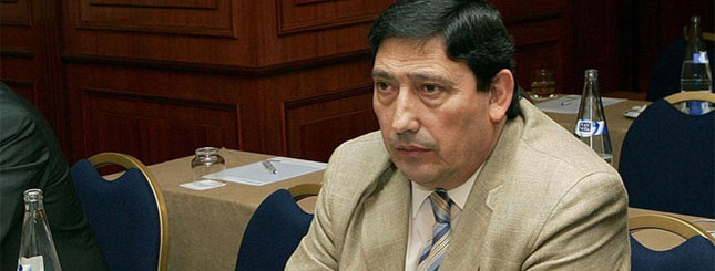 201211048arminio-dentro